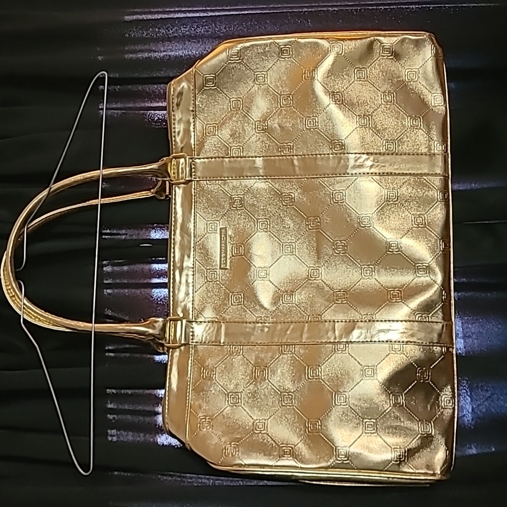 Bcbgmaxazria tote bag